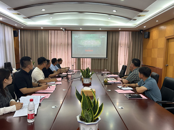 江淮黨支部開展7月份“統(tǒng)一活動(dòng)日”活動(dòng) (1)_副本.jpg