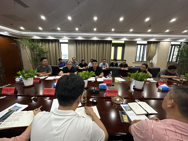 高郵市城鎮(zhèn)污水處理提質(zhì)增效項目-排水達標區(qū)改造工程(2024-2025年度))召開技術(shù)交底暨第一次工地例會 (1)_副本